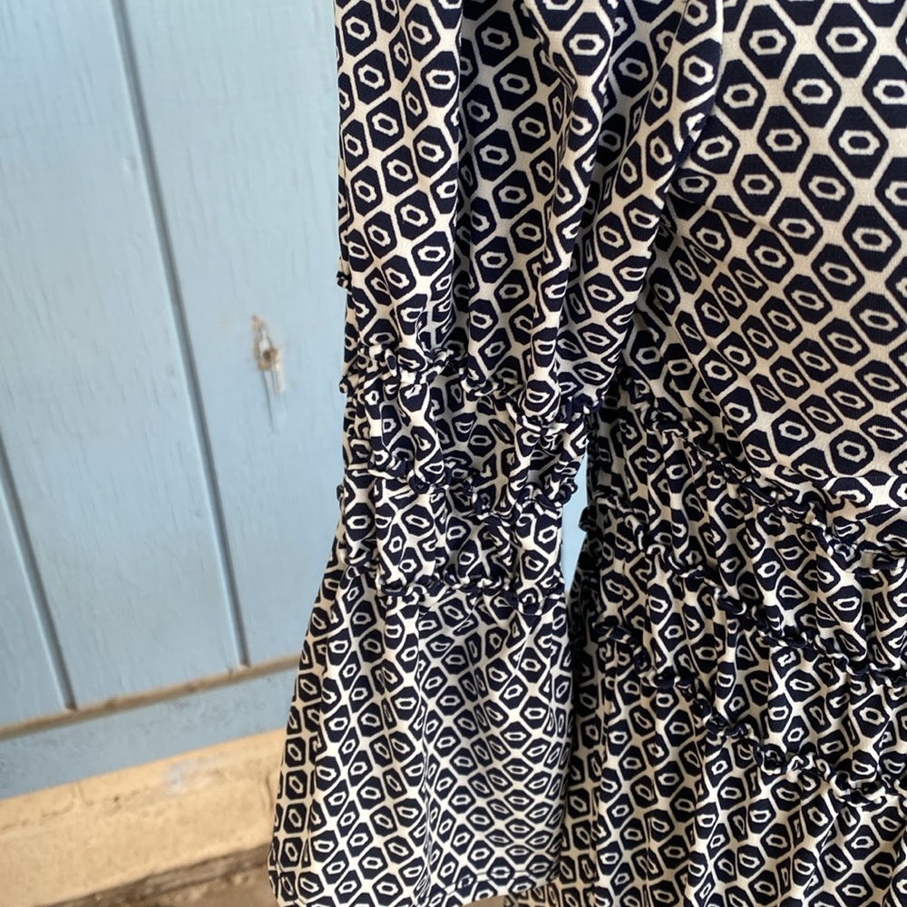 Max Edition Pattern Dress - Picture 4 of 8